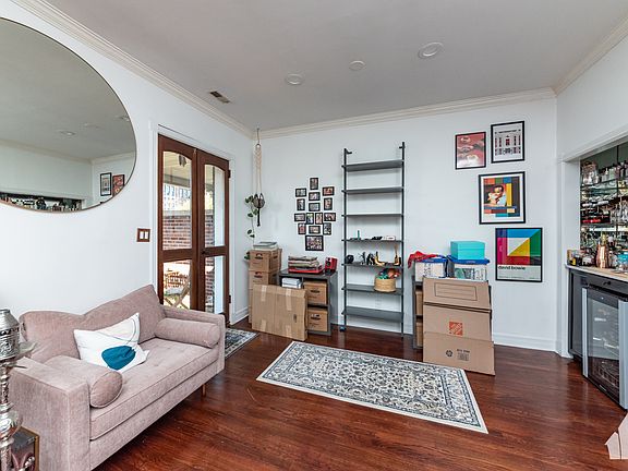 5th image of 4531 N Magnolia Ave #3S
