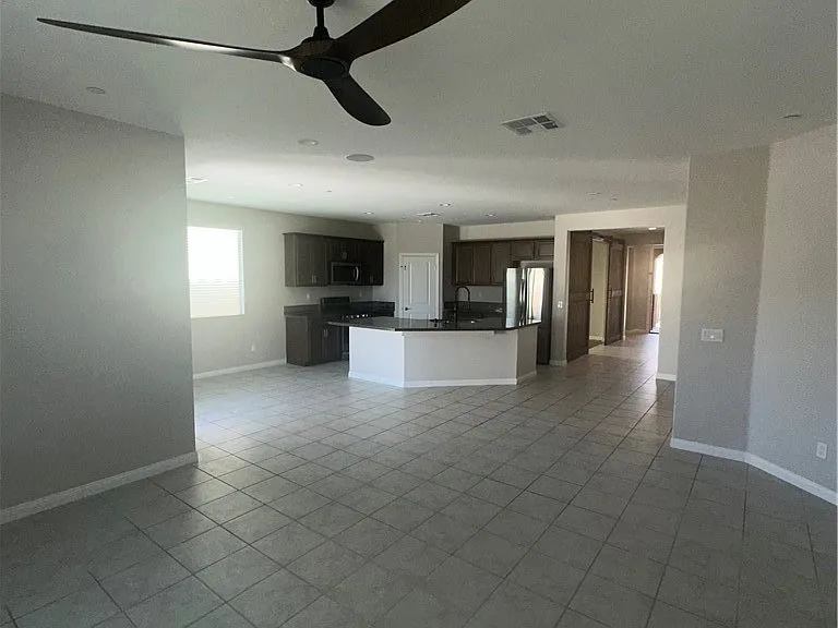 30596 Astoria Ln — Photo 5