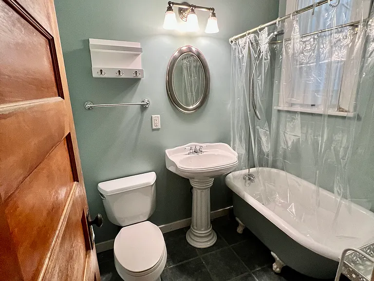 2424 Stevens Ave #2 & 3 — Photo 57