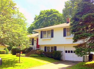 6 Bruns Rd, Ansonia, CT 06401