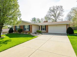 804 Concordia Ln, Saint Charles, MO 63301