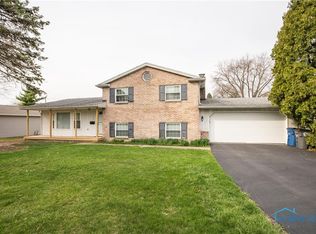 2240 Green Valley Dr, Toledo, OH