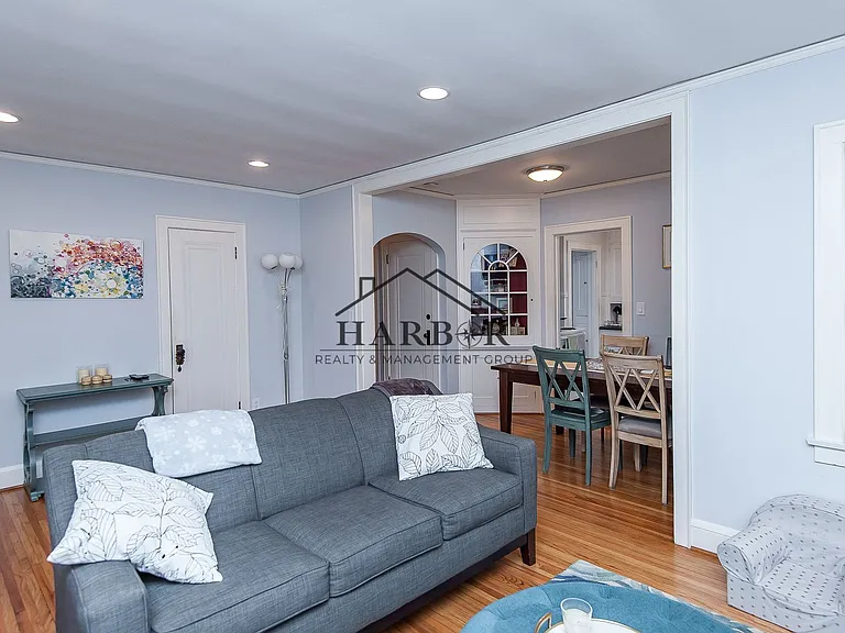 1234 2nd St NW — Photo 16