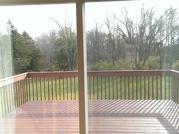 3rd image of 4865 Thornbird Dr