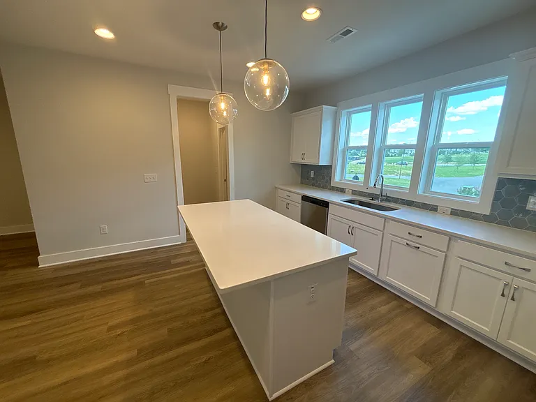 2104 Big Falls Dr — Photo 5