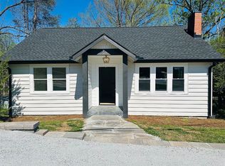 523 Harrison Ave, Franklin, NC 28734