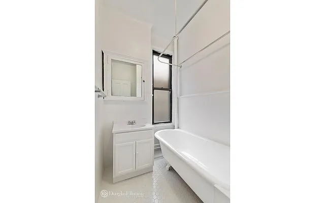 Rented by Douglas Elliman | media 30