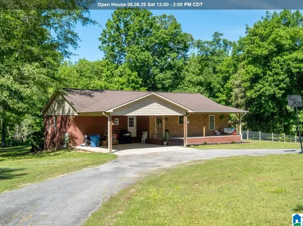 5261 Gilmer Ln, Rainbow City, AL 35906