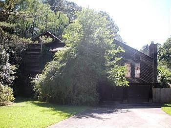 1st image of 4513 Savage Dr NE