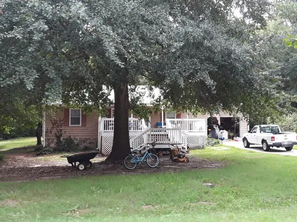 136 Pine St, Covington, GA 30014