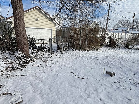 2nd image of 2308 Washington Ave