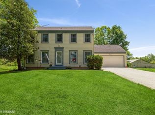 15817 Green Rd, Harvard, IL 60033