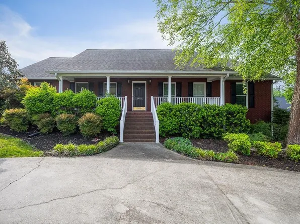 1325 Bridle Path, Cookeville, TN 38501