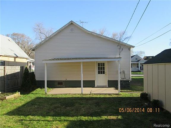 4th image of this home