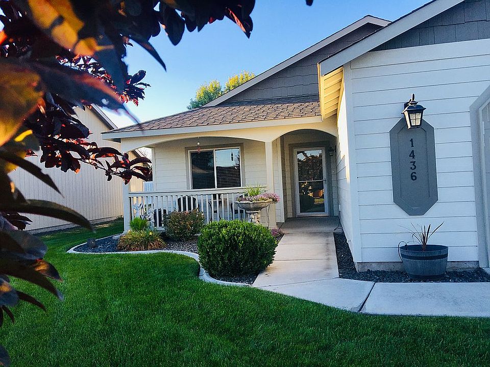 1st image of 1436 Larkspur Dr