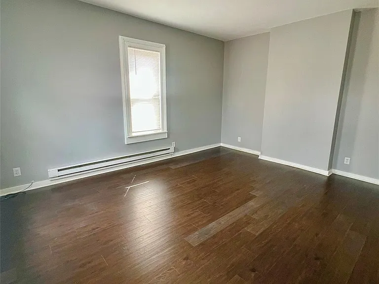 12 Orange St — Photo 13