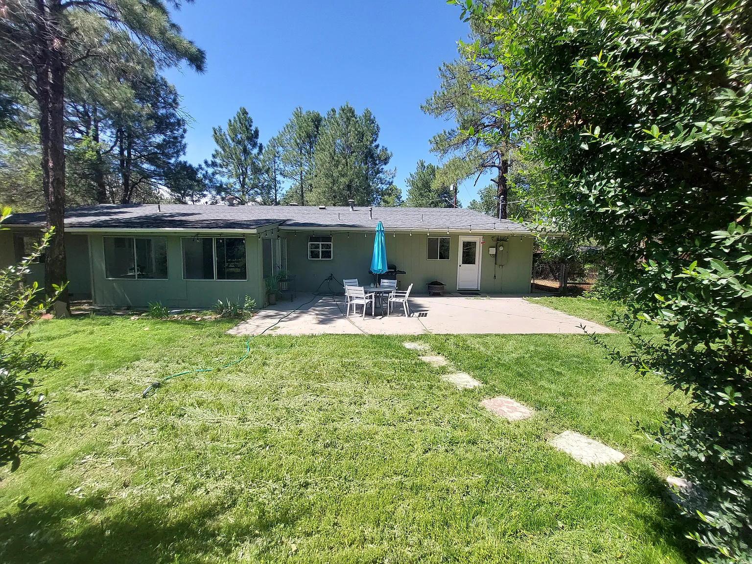3 bed, 1488 sqft, $2,500 — Photo 2