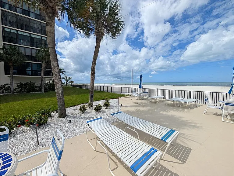 18304 Gulf Blvd #406 — Photo 15