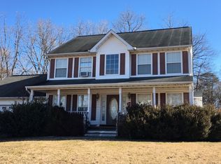 8703 Jenny Ln, Fredericksburg, VA 22407