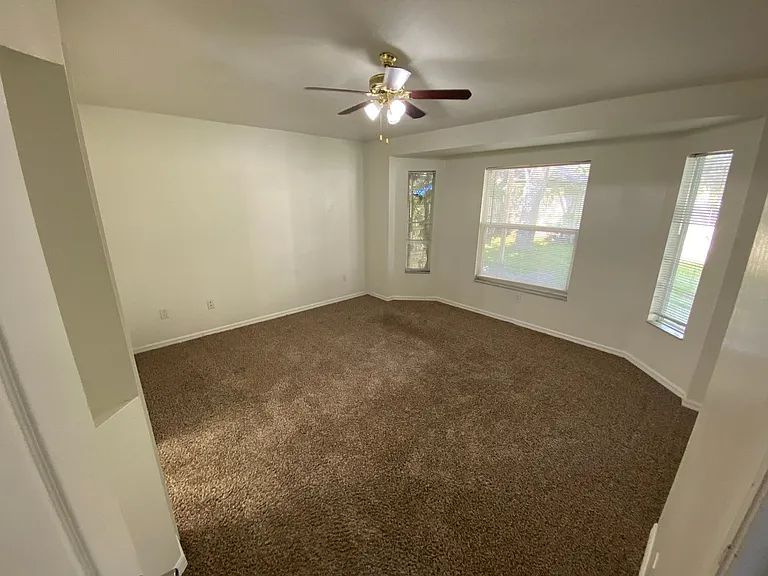 8530 Quarter Horse Dr — Photo 17