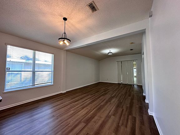 5th image of 4358 Campus Hills Cir