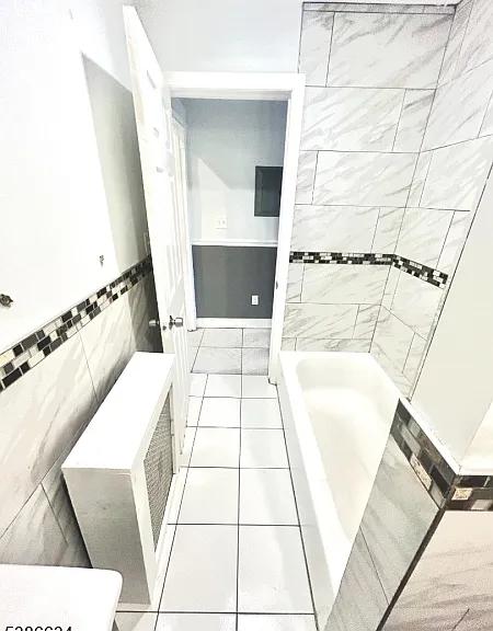 182 Seymour Ave #1 — Photo 5
