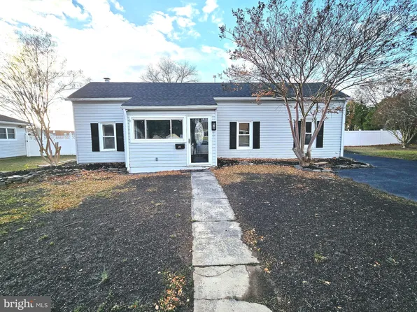 132 Patterson Ave, Bellmawr, NJ 08031