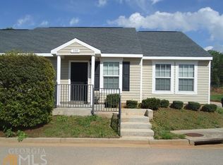 300 Lenox Cir, Lagrange, GA 30241