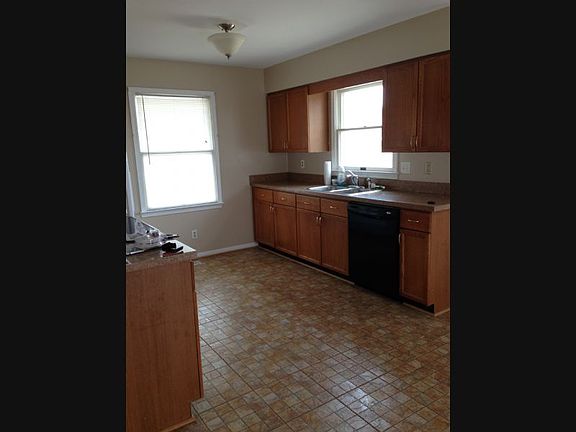 2nd image of 4516 Mary Lee Ave