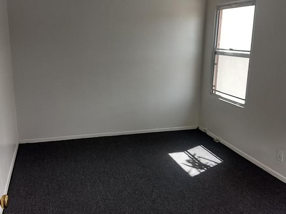 5th image of 4112 Garthwaite Ave