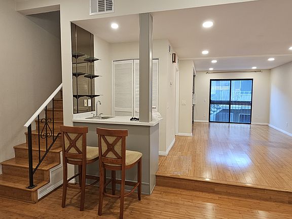 5th image of 12720 Matteson Ave APT 2
