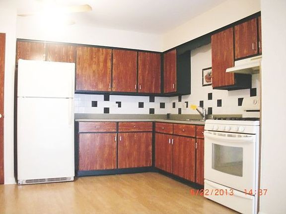 2nd image of 1363 Brown St APT 2D
