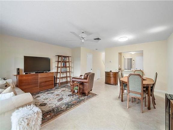 4th image of 673 Deer Creek Corona Way #1