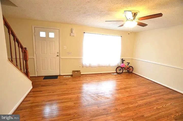 3 bed, 1680 sqft, $2,600 — Photo 2
