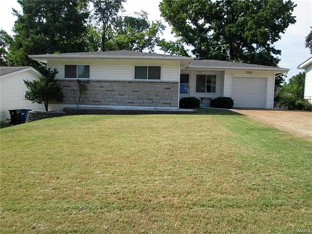 1st image of 218 Martigney Dr