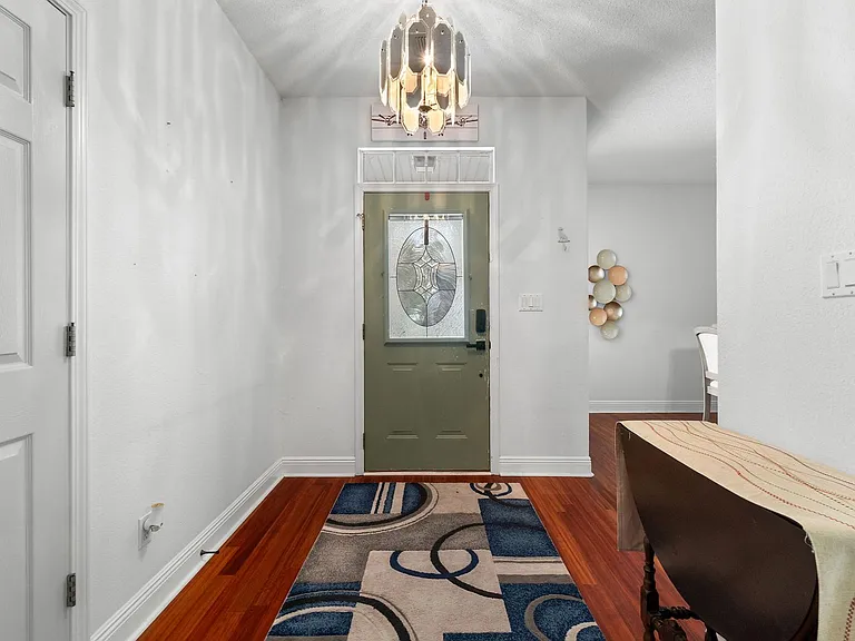 8432 Millstream Dr — Photo 4