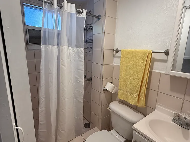 551 SW 47th Ct #A — Photo 21