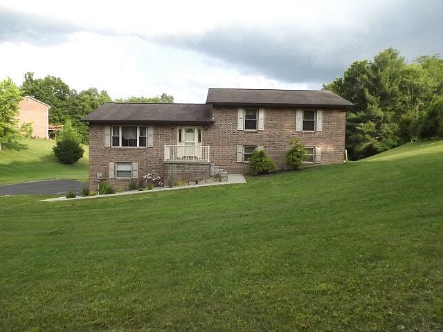 1st image of 275 Venture Ln