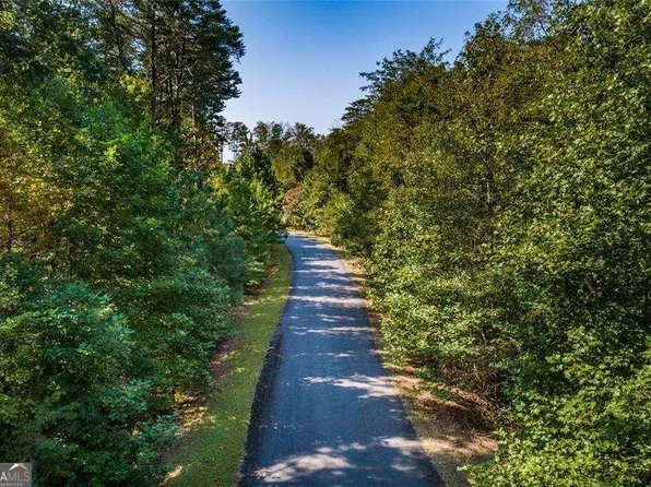 24 Brown Deer Dr, Talking Rock, GA 30175