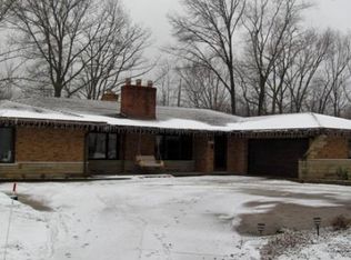 13775 Old Pleasant Valley Rd, Middleburg Heights, OH 44130