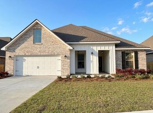 303 E Tweet St, Freeport, FL 32439