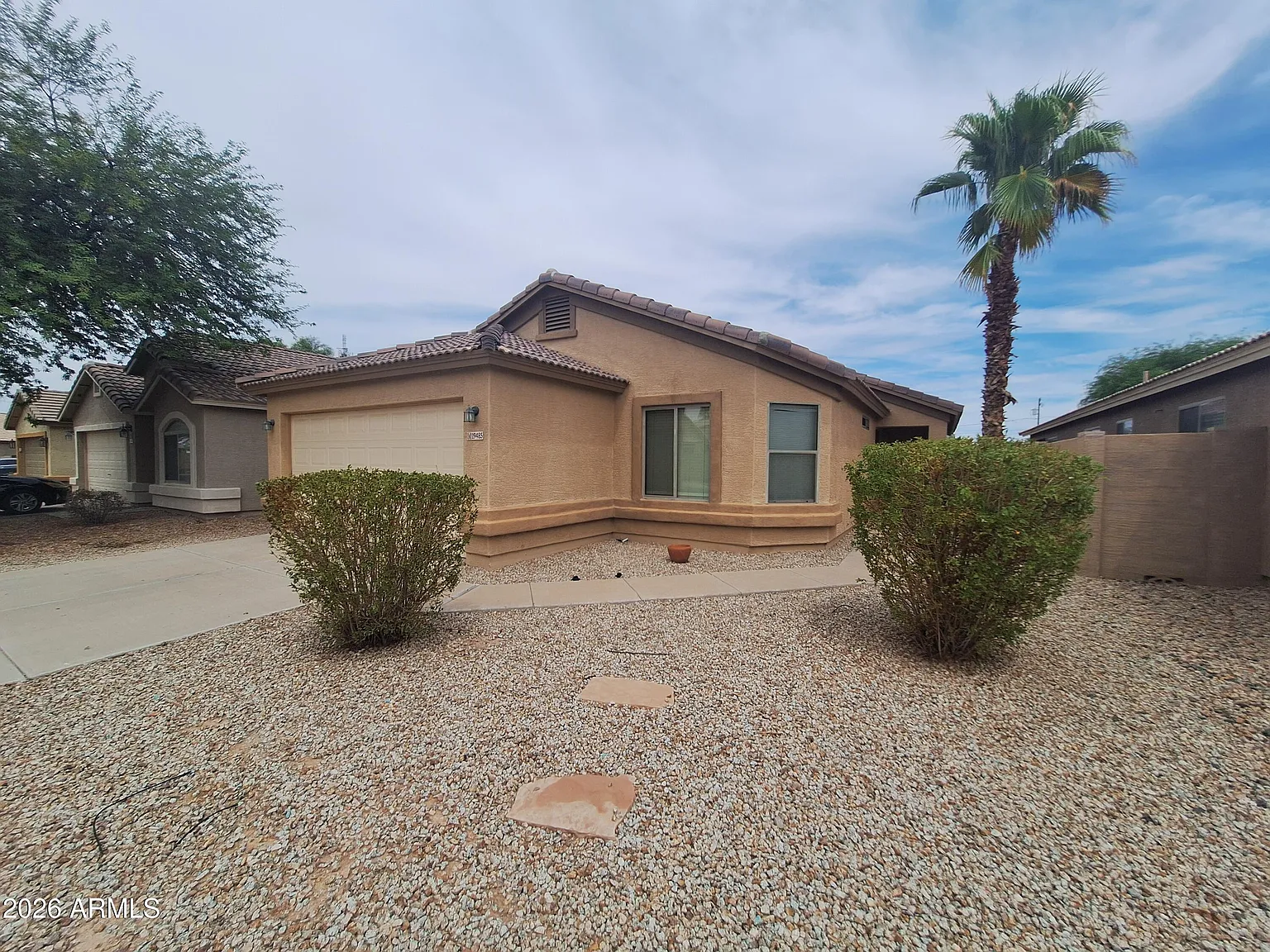 3 bed, 2.0 bath, 1528 sqft, $1,600 — Photo 2