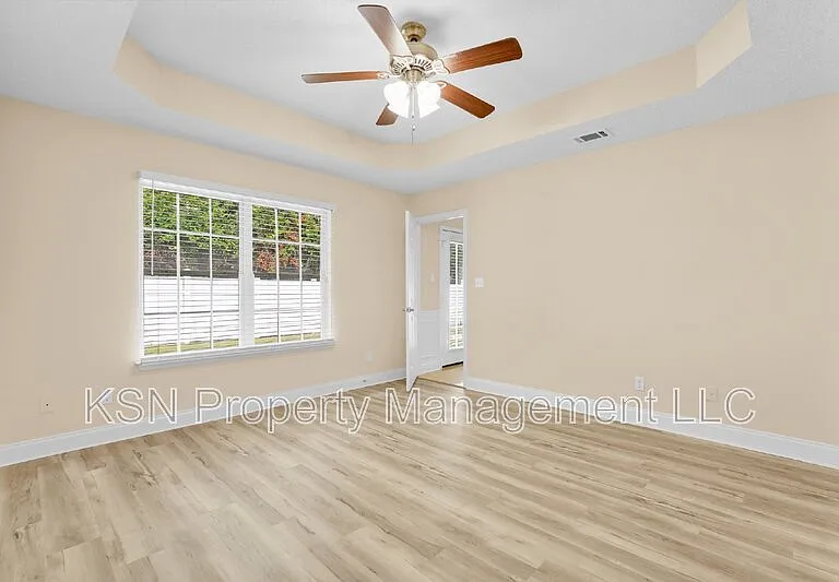 7331 Leghorn St — Photo 22