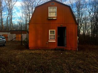 56 Cliffside Ct, Oakland, MD 21550