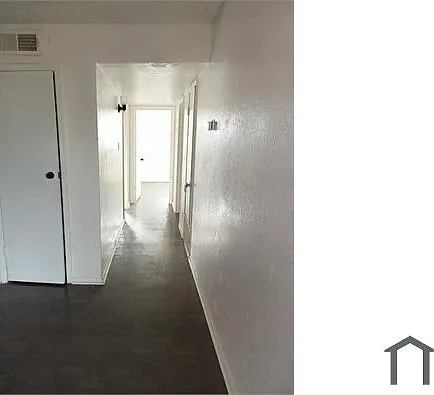 1202 E Houston St — Photo 6