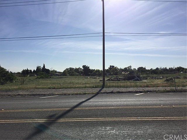 1st image of 15501 Cajon Blvd