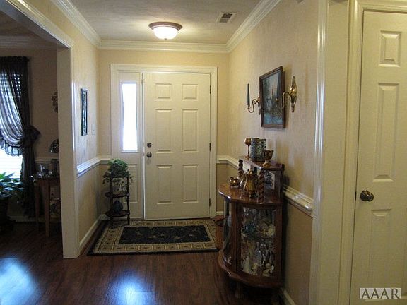 3rd image of 107 Center Cross Dr