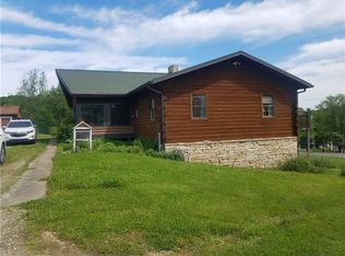 742 Flatwoods Rd, Vanderbilt, PA 15486