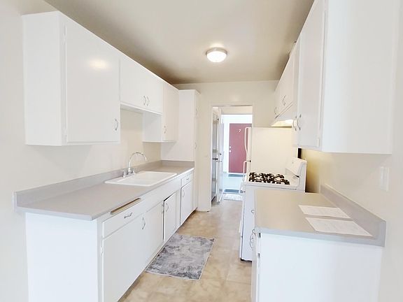 2nd image of 2937 N Garey Ave