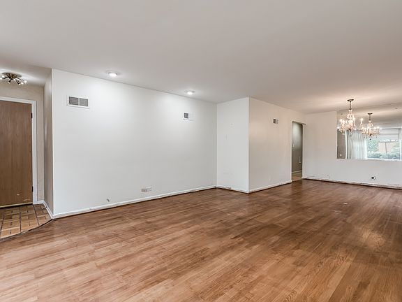 3rd image of 8342 N Central Park Ave